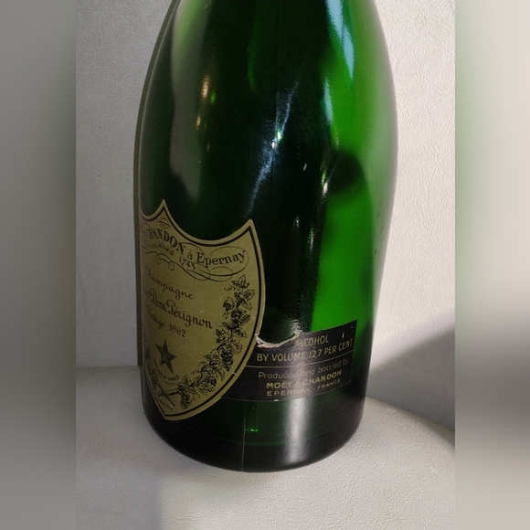 Dom Perignon Vintage 1962 empty bottle - Picture 2 of 5